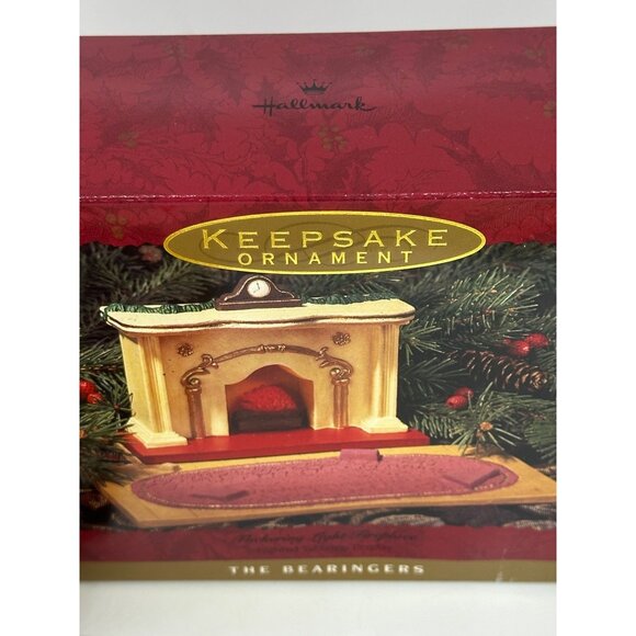 VTG 1993 Hallmark Keepsake Ornament | The Bearingers Fireplace with Floor Base - Picture 8 of 10